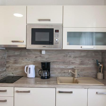 Helvetia Sunny Apartments Бол Екстериор снимка