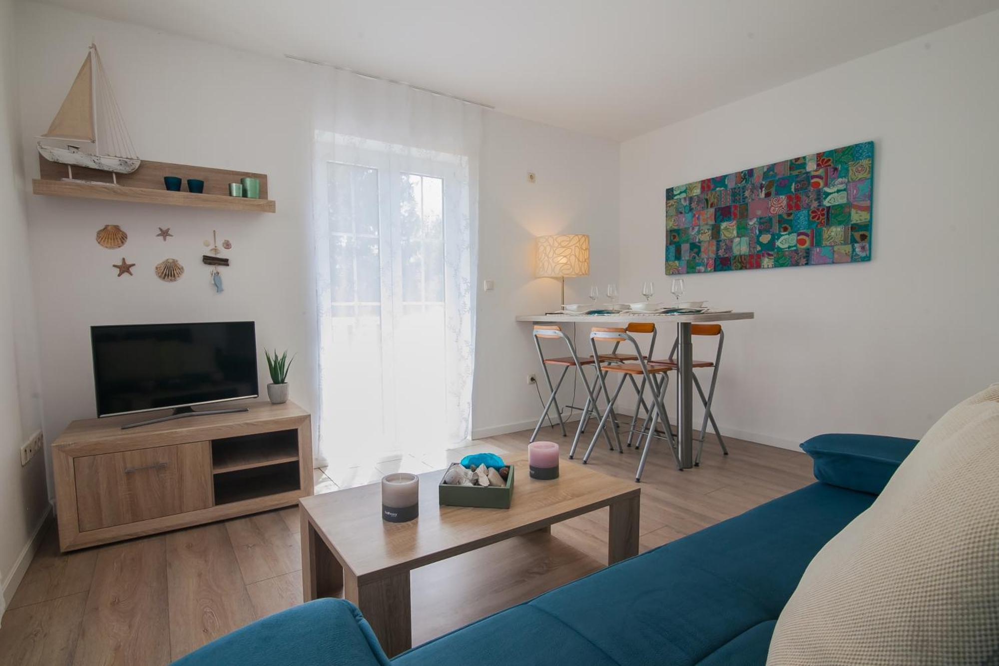 Helvetia Sunny Apartments Бол Екстериор снимка